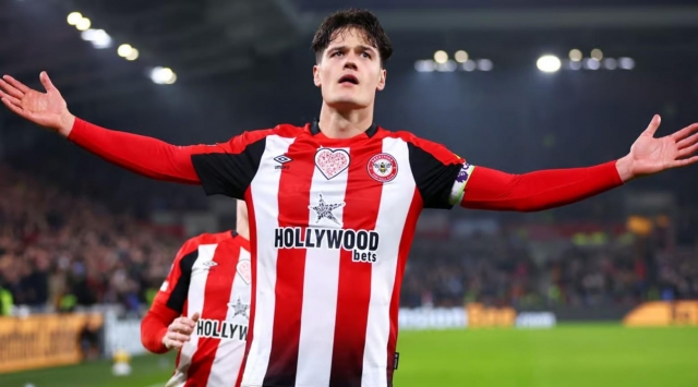 Arsenal chính thức ký hợp đồng với Christian Norgaard